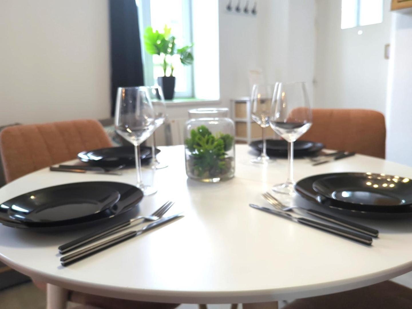 Bel Appartement Meximieux Centre Ville 2 Chambres Kültér fotó