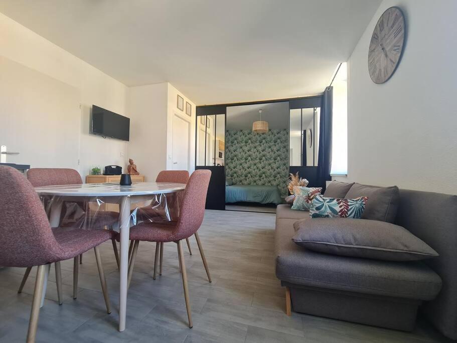 Bel Appartement Meximieux Centre Ville 2 Chambres Kültér fotó